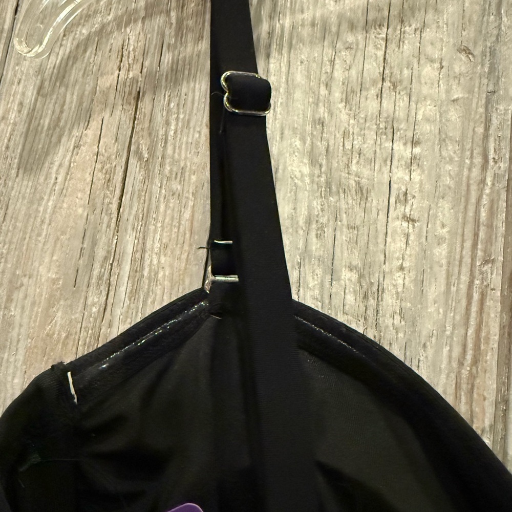 DKNY Black Swimwear - Picture 5 of 7
